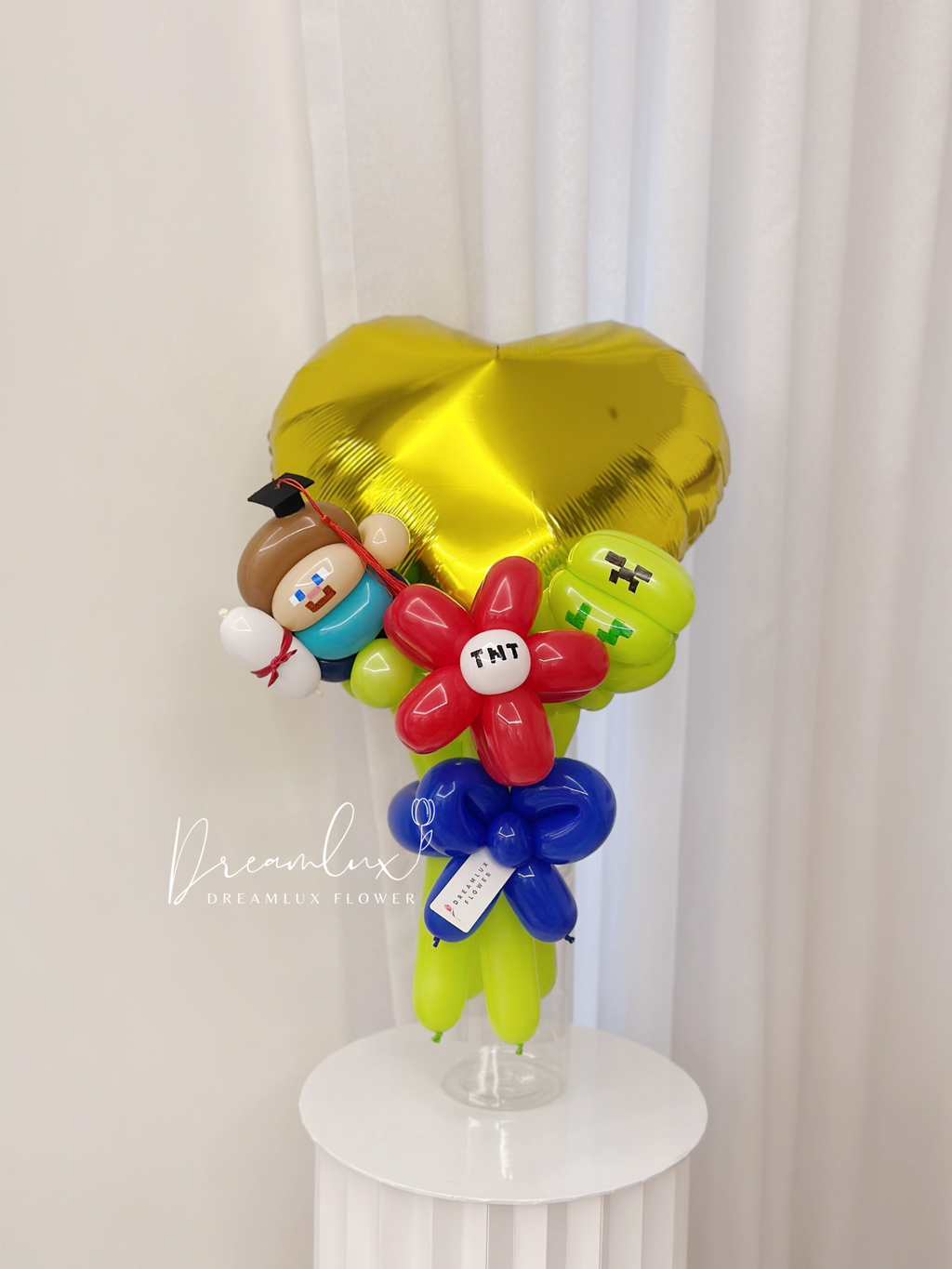 Copy of  Dreamlux flower (Logo)