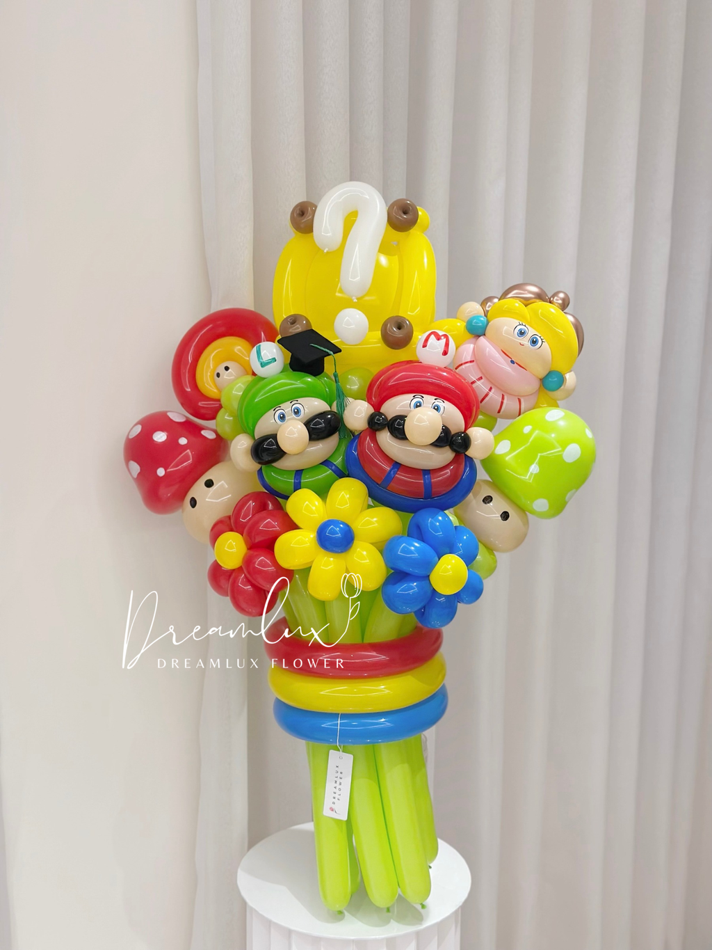 Copy of  Dreamlux flower (Logo)