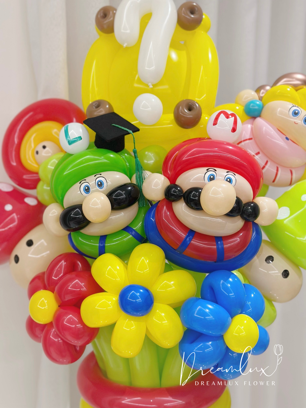 Copy of  Dreamlux flower (Logo)