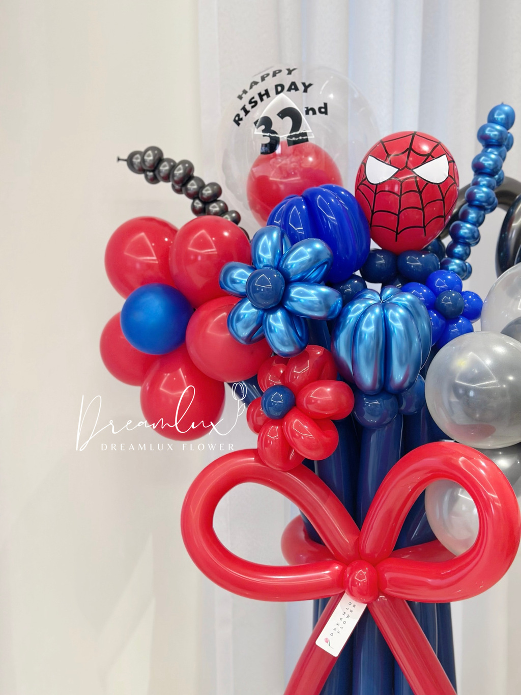 Copy of  Dreamlux flower (Logo)