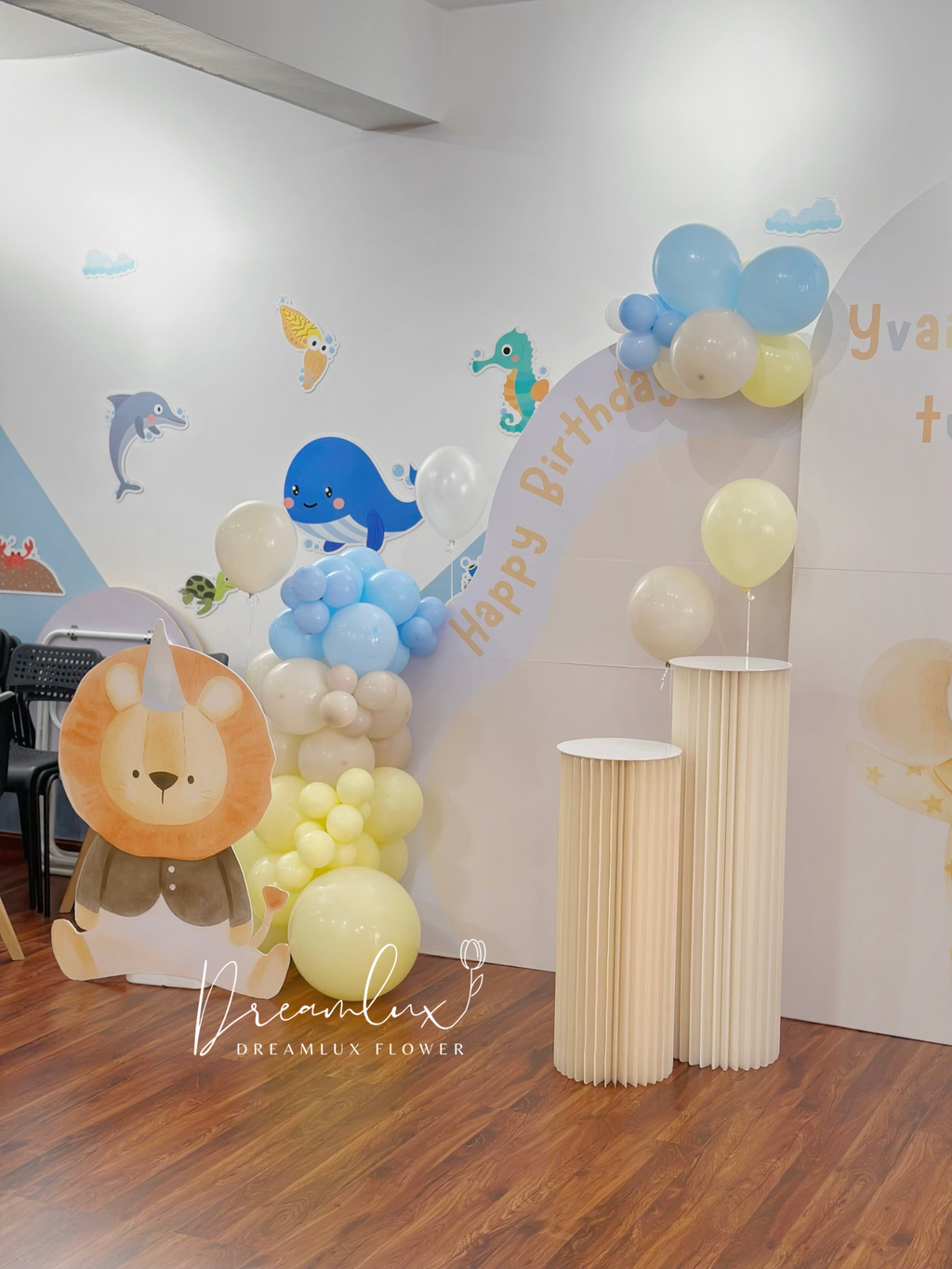 Copy of  Dreamlux flower (Logo)