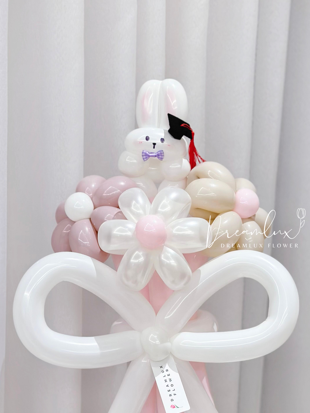 Copy of  Dreamlux flower (Logo)