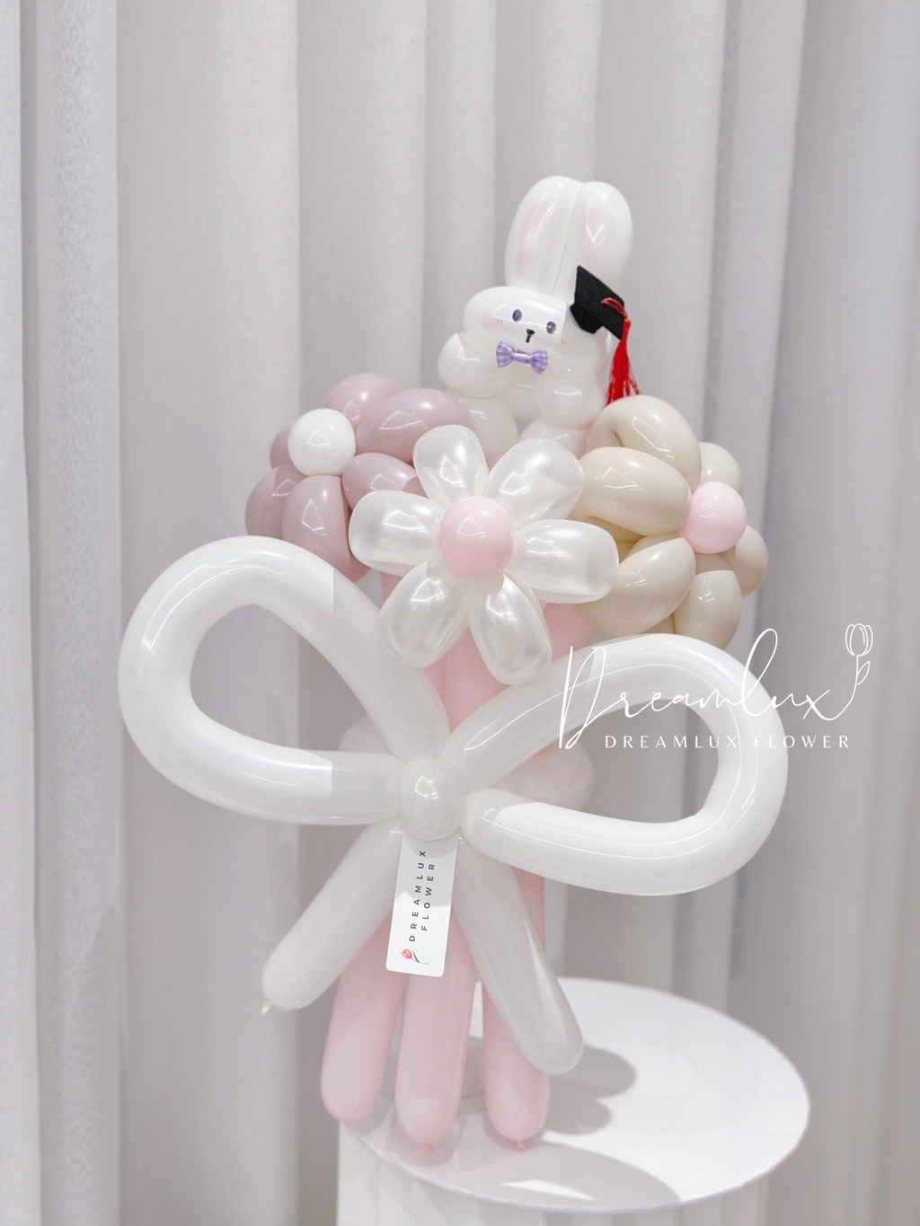 Copy of  Dreamlux flower (Logo)