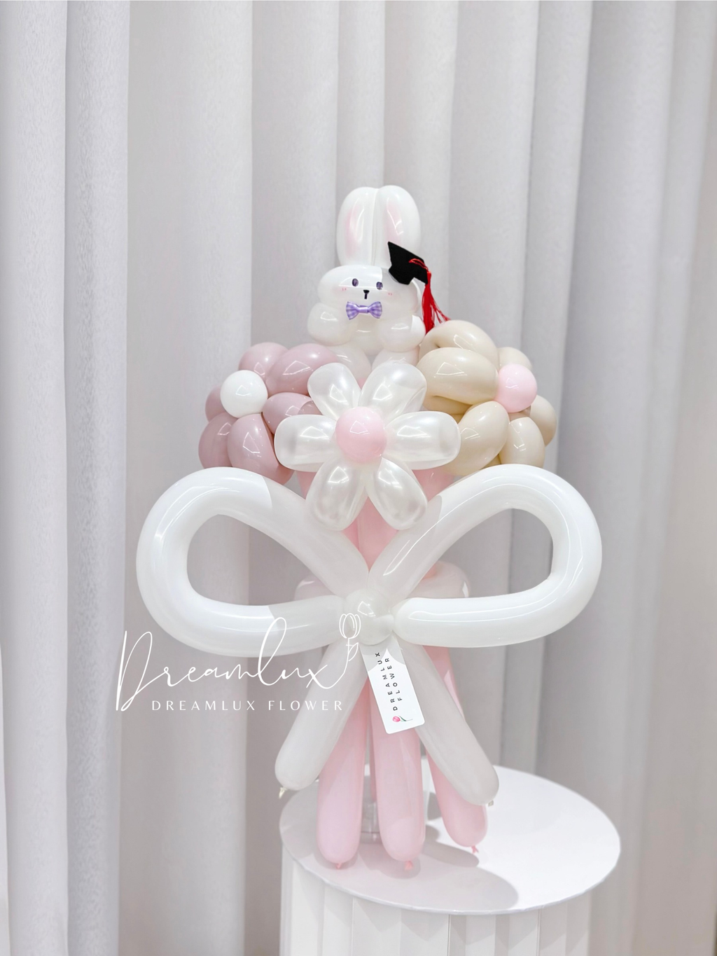 Copy of  Dreamlux flower (Logo)