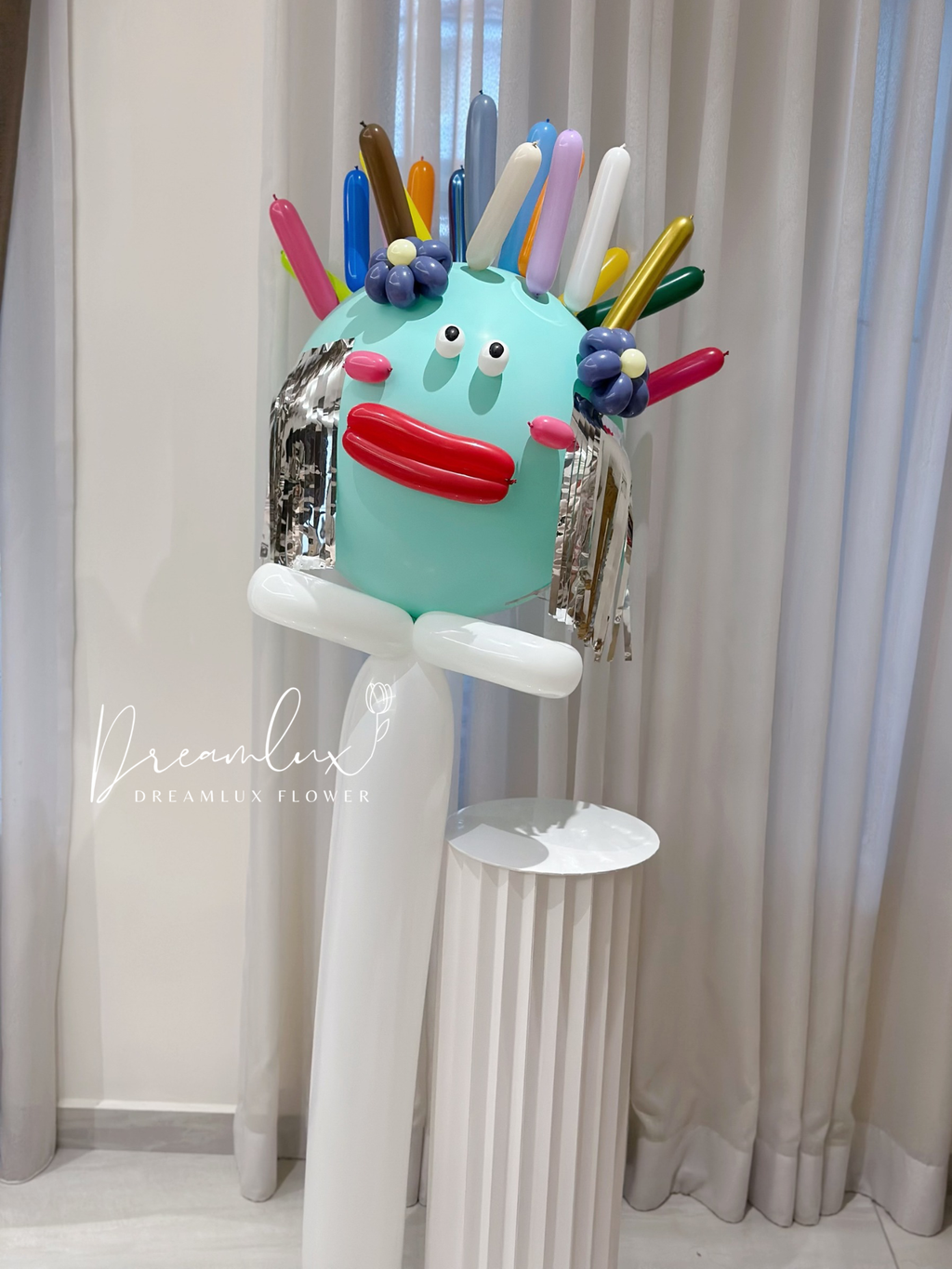 Copy of  Dreamlux flower (Logo)