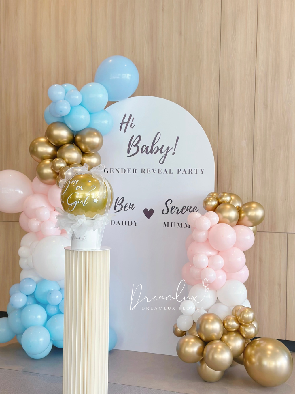 Copy of  Dreamlux flower (Logo)