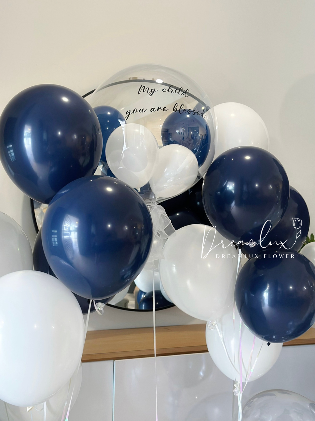 Copy of  Dreamlux flower (Logo)