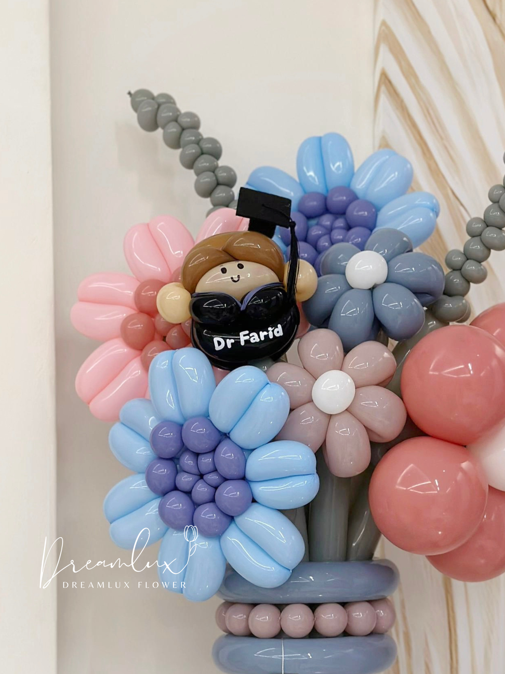 Copy of  Dreamlux flower (Logo)