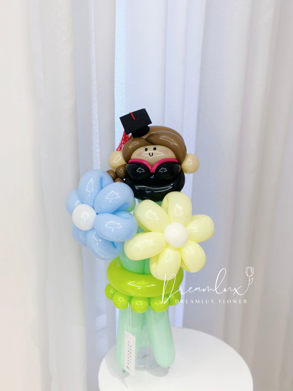 Copy of  Dreamlux flower (Logo)