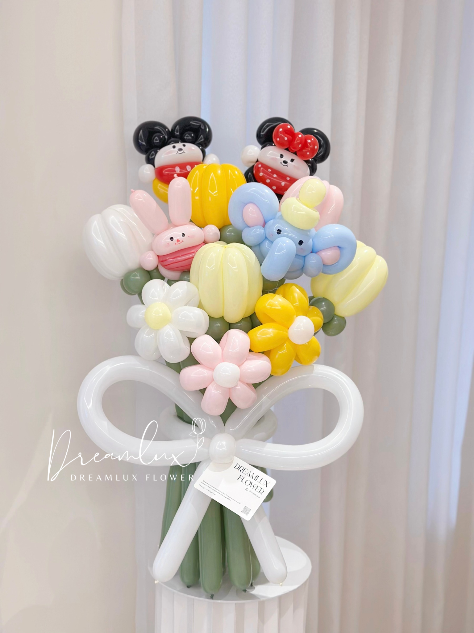 Copy of  Dreamlux flower (Logo)