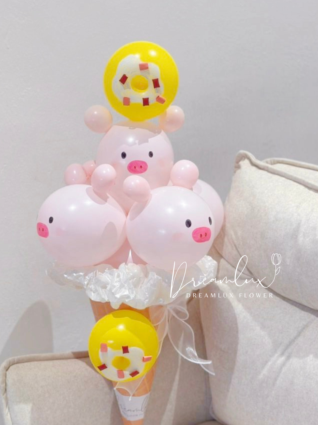 Copy of  Dreamlux flower (Logo)