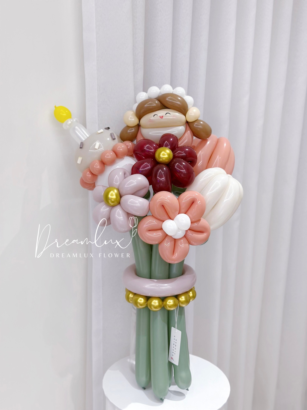 Copy of  Dreamlux flower (Logo)