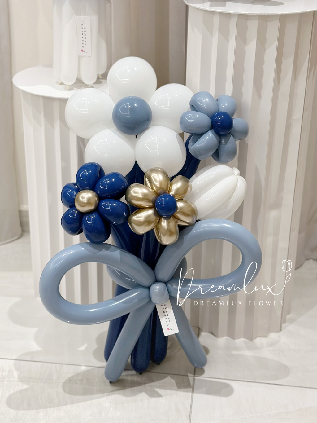 Copy of  Dreamlux flower (Logo)