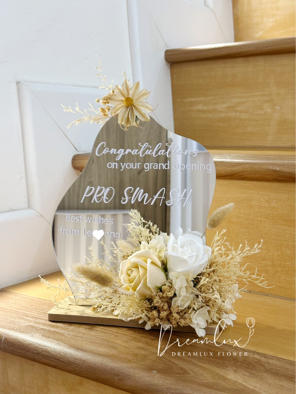 Copy of  Dreamlux flower (Logo)