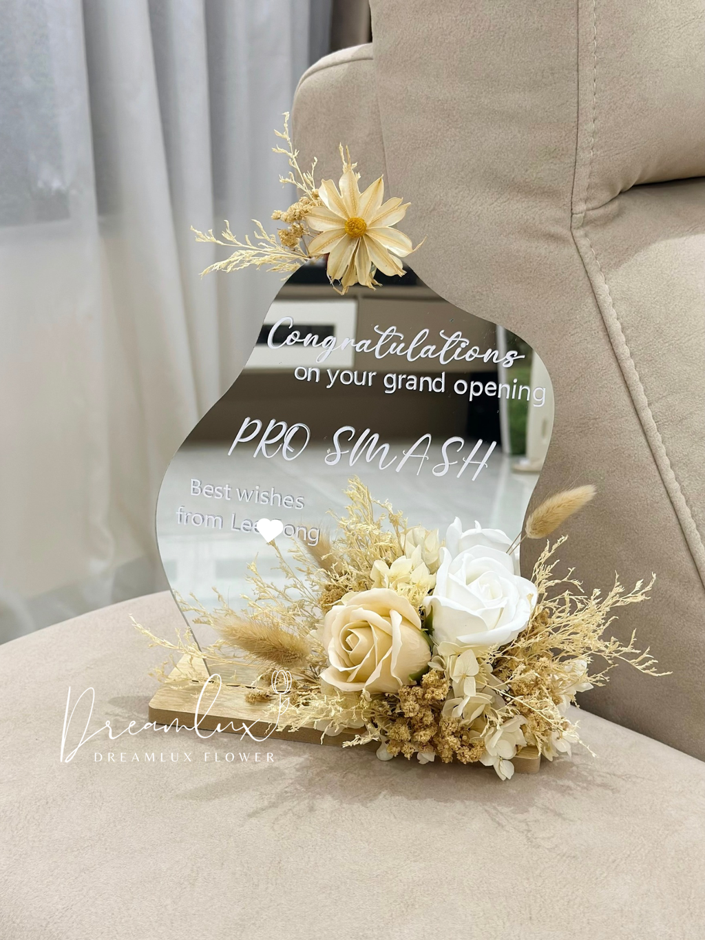 Copy of  Dreamlux flower (Logo)