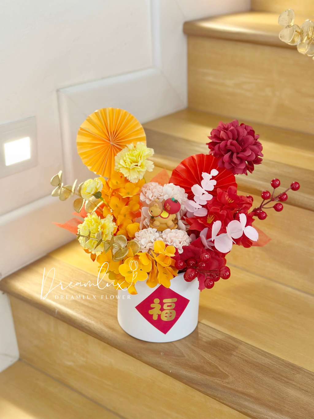 Copy of  Dreamlux flower (Logo)