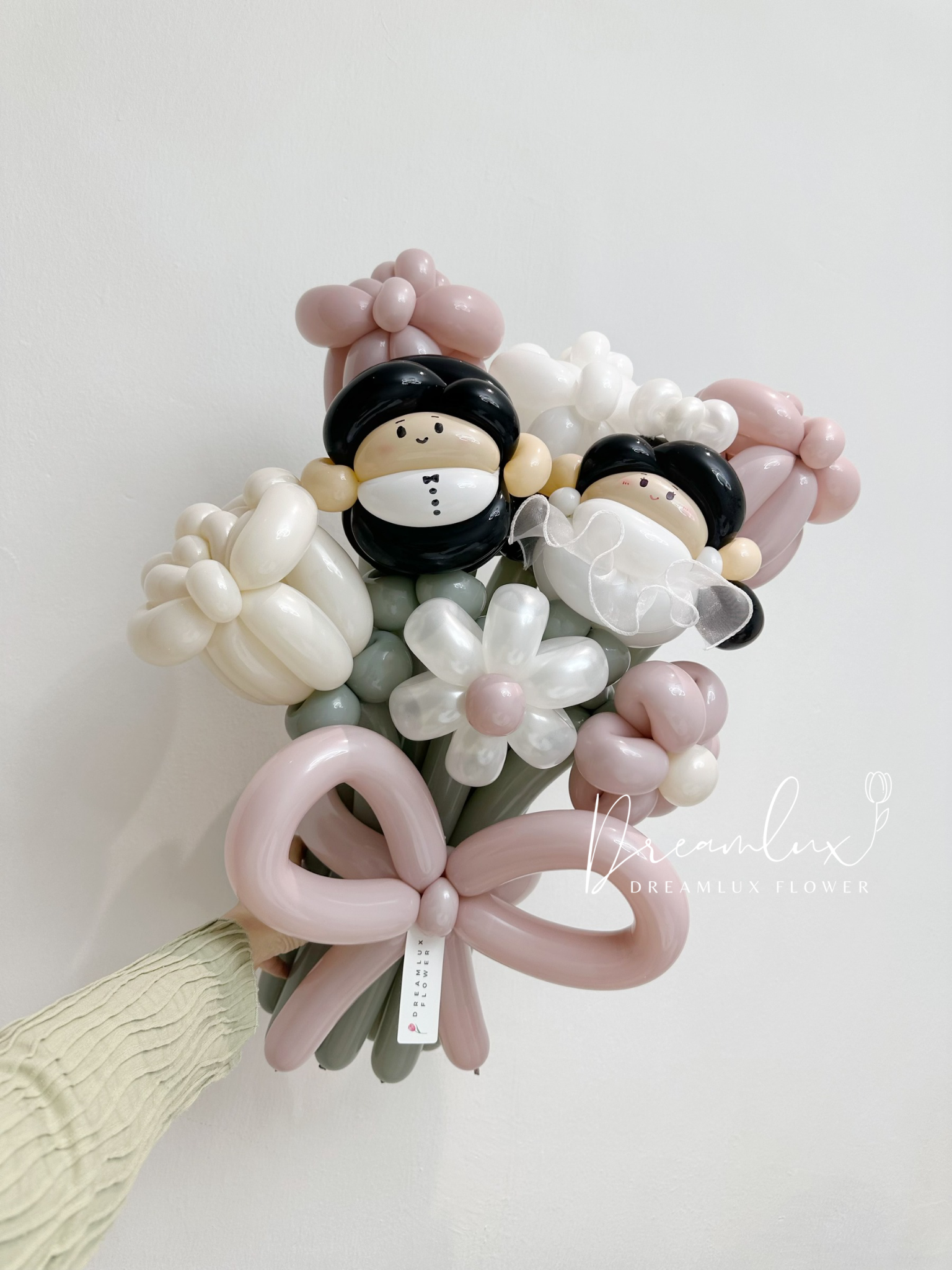 Copy of  Dreamlux flower (Logo)