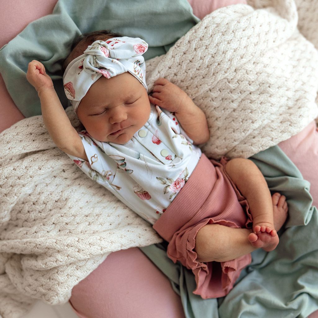 white_rabbit_ss_bodysuit_5