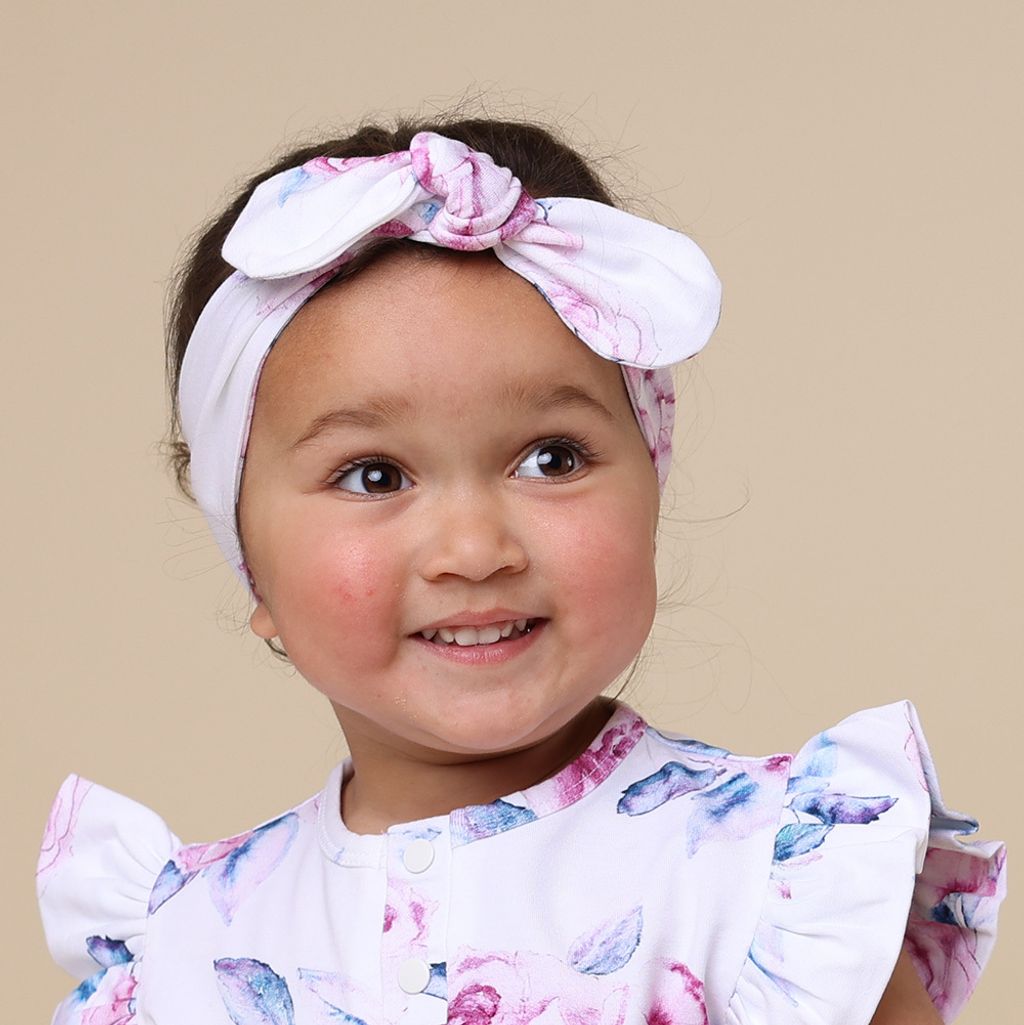 snuggle_hunny_lilac_skies_topknot_6