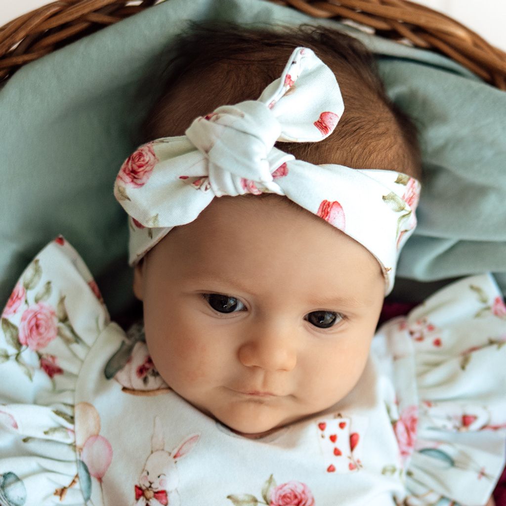 white_rabbit_topknot_2