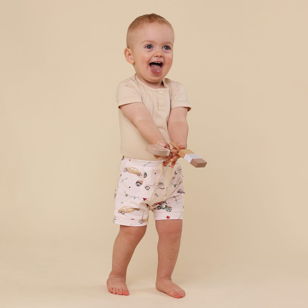 vintage_cars_jersey_shorts_1