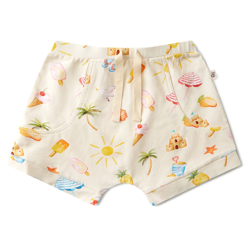beach_fun_shorts_flatlay