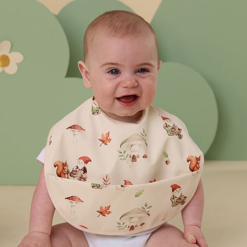 gnomes_snuggle_bib_1