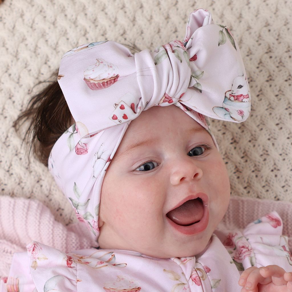 alice_tea_party_oversized_bow_4