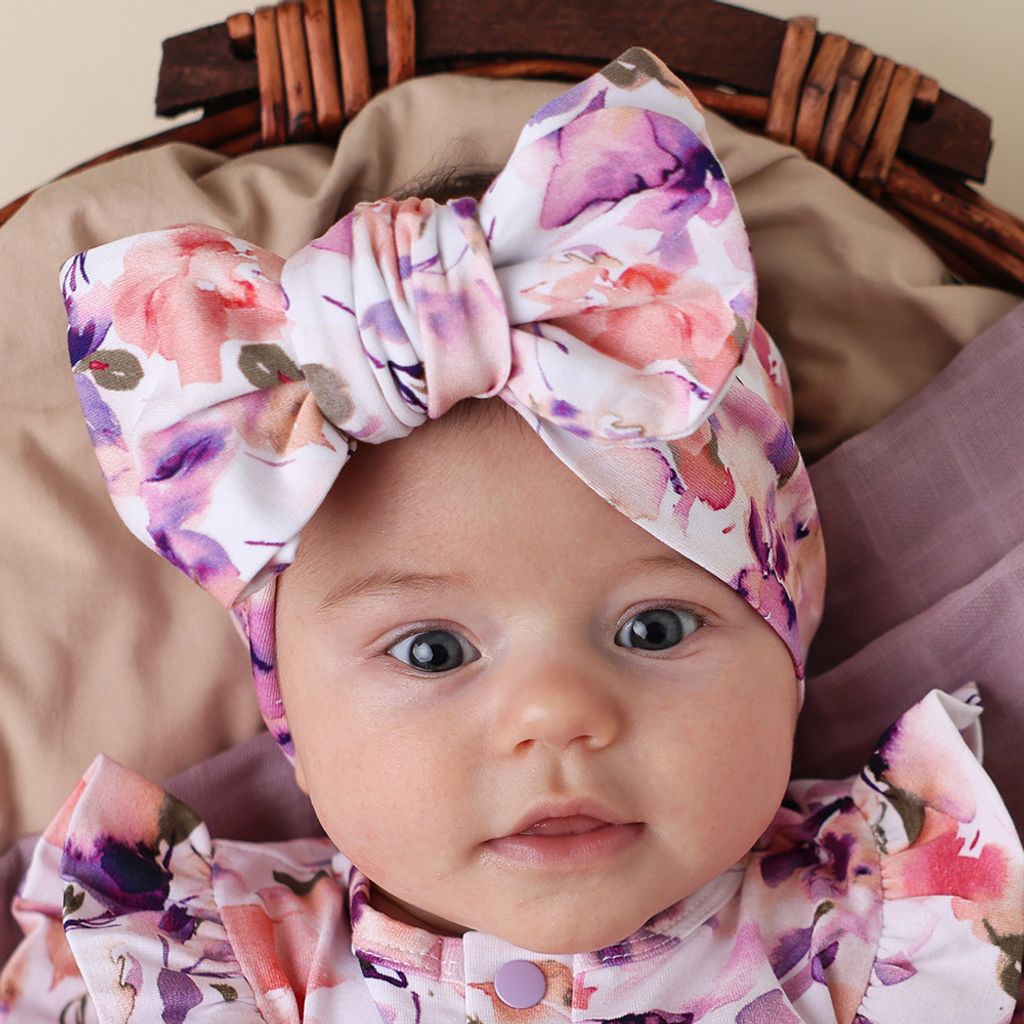 blushing_beauty_oversized_bow_5