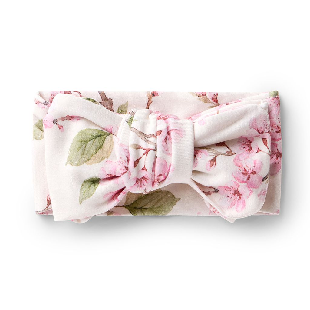 cherry_blossom_oversized_bows_flatlay