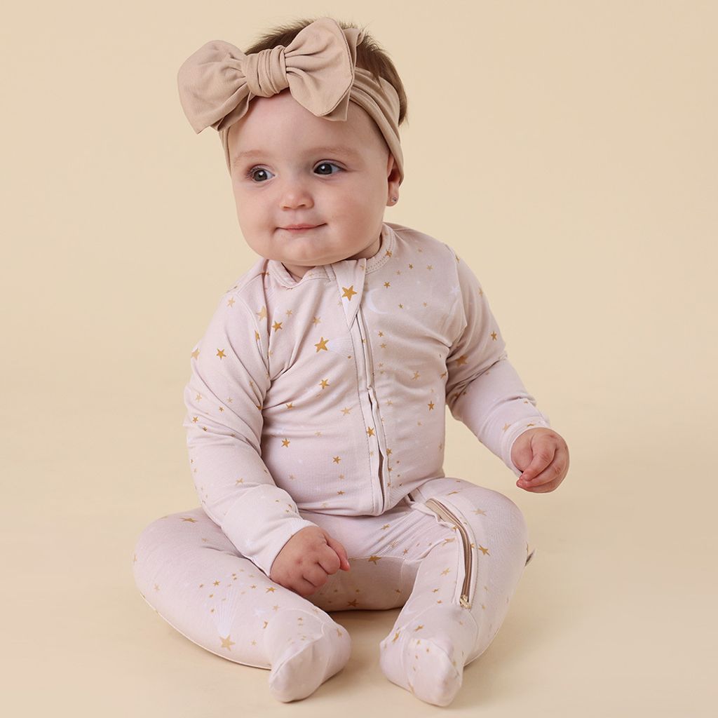 pebble_oversized_bow_1