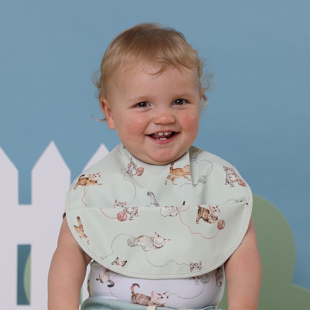 snuggle_hunny_cats_snuggle_bib_3