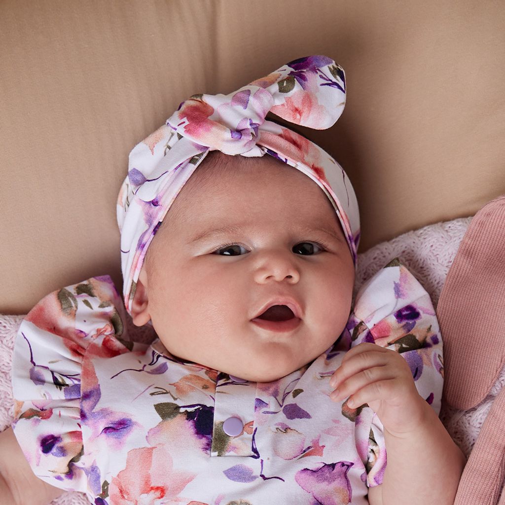 snuggle_hunny_blushing_beauty_topknot_6