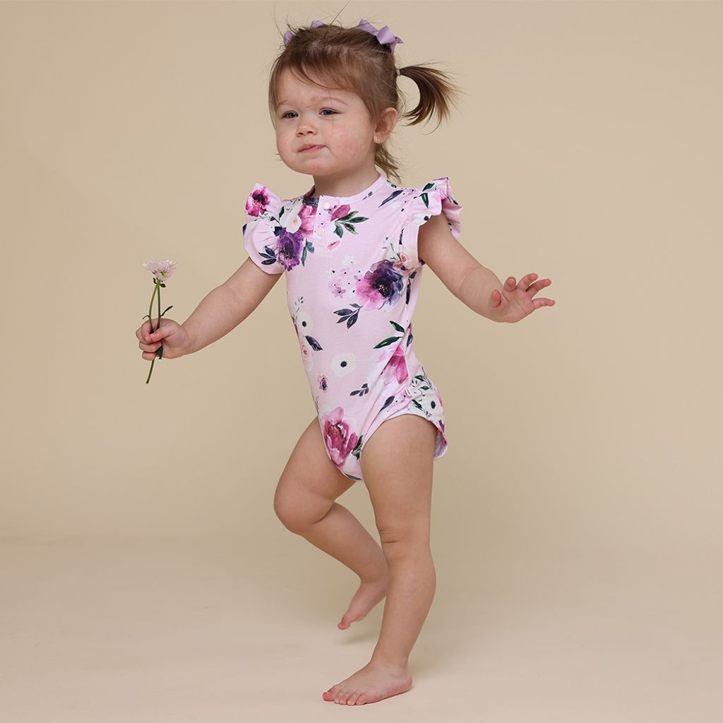 snuggle_hunny_floral_kiss_ss_bodysuit_5