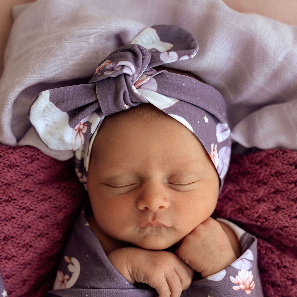 midnight_swans_topknot_5