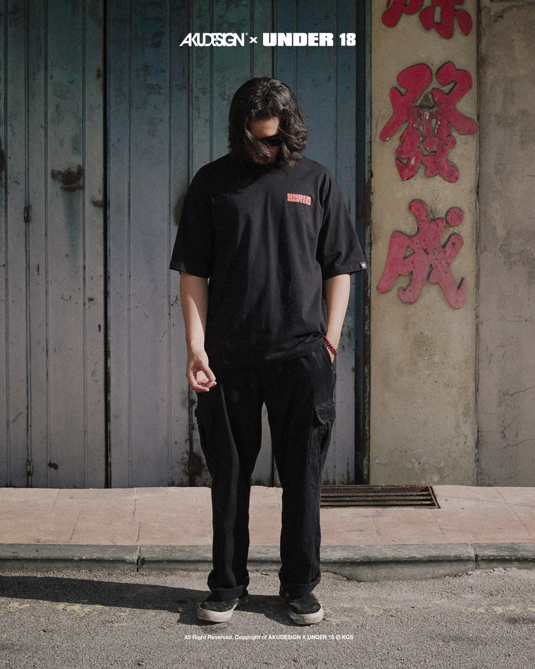 Comic Oversize Black - WEBSITE 01