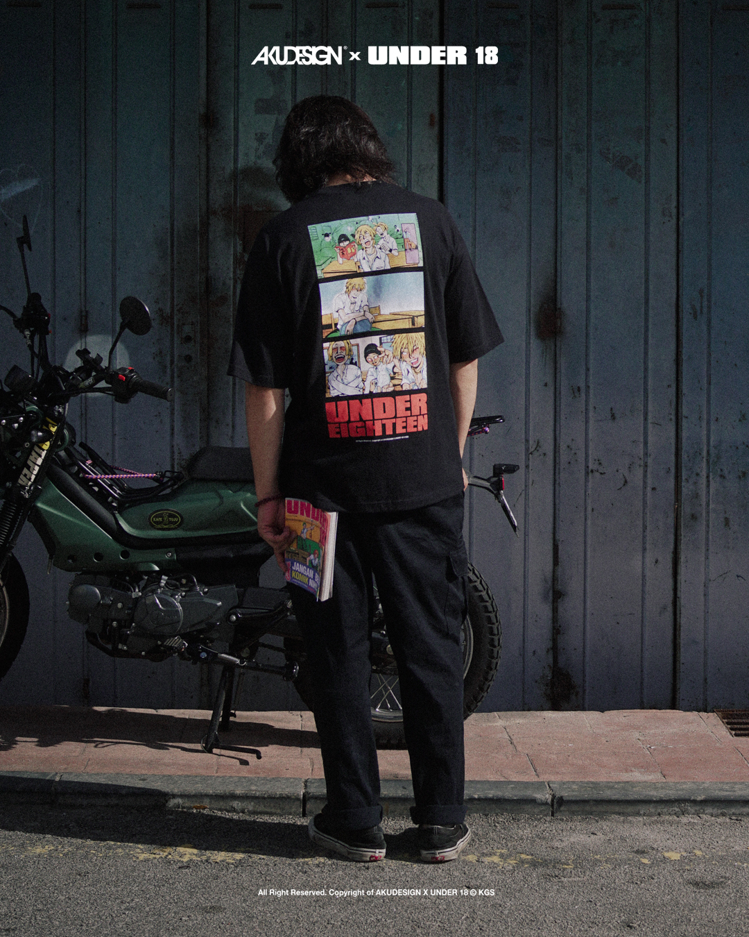 Comic Oversize Black - WEBSITE 02