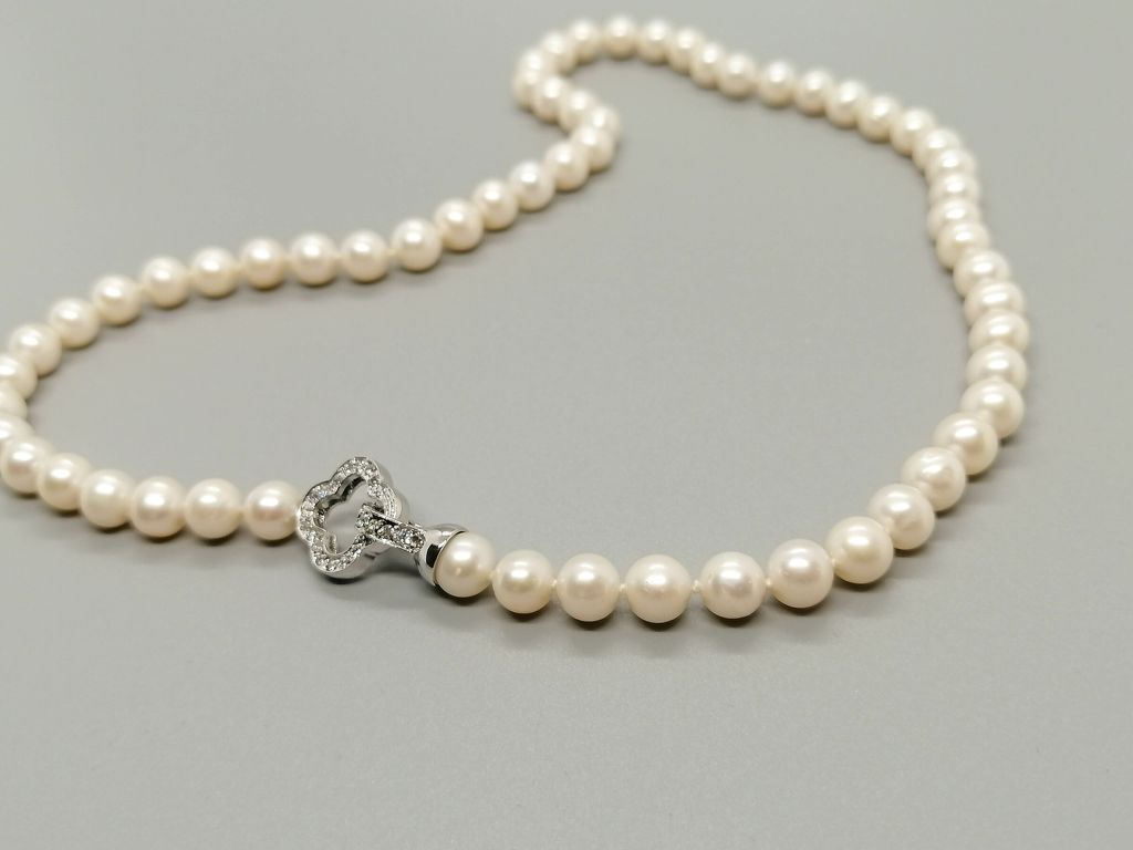 FLOCLPS RM499.00 Cultured Fresh Water Pearl Necklace 1d.jpg