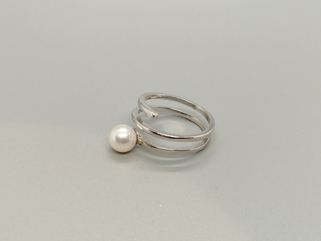 SPR030 RM139.00  Cultured Fresh Water Pearl Ring 4c.jpg