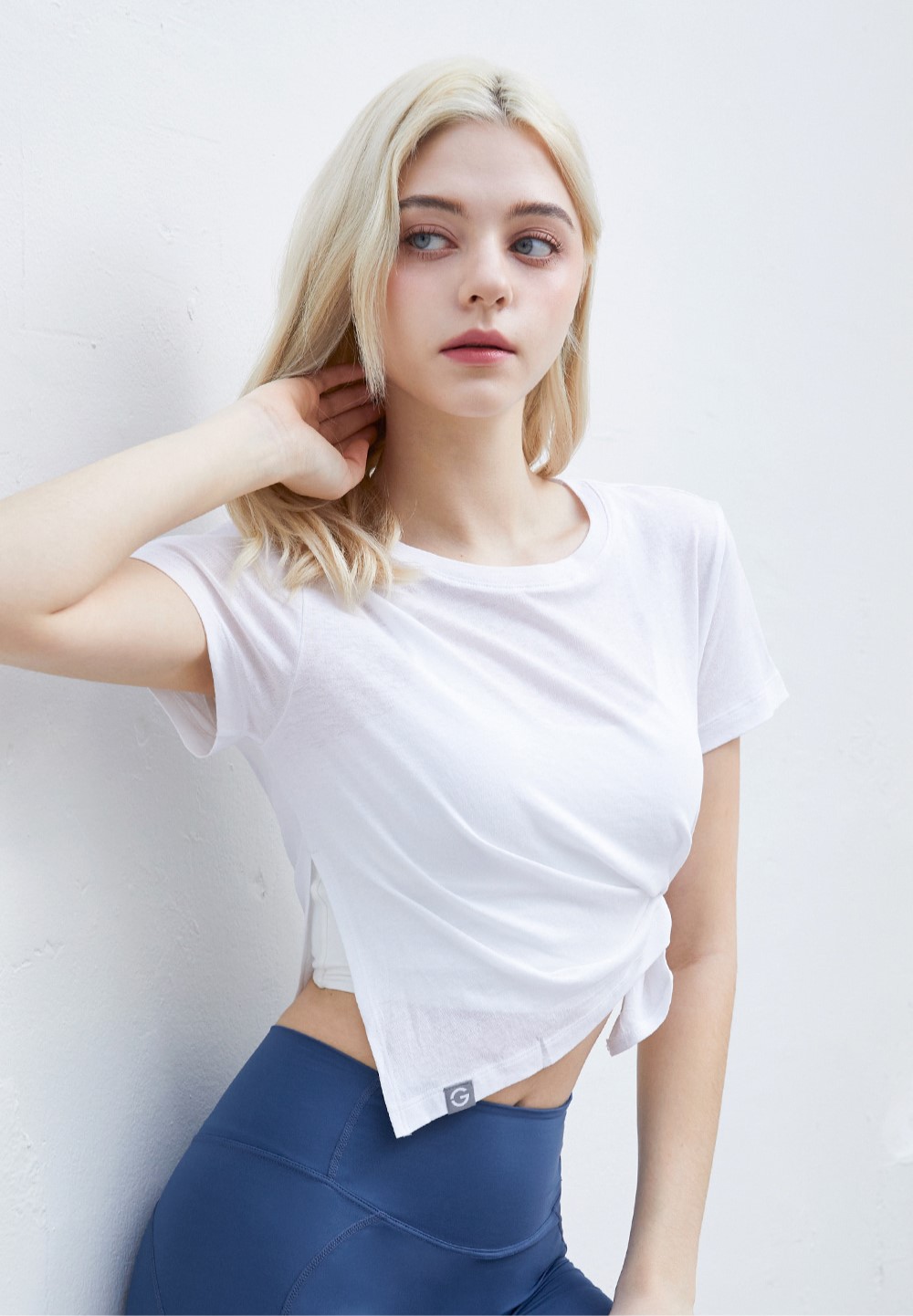 11