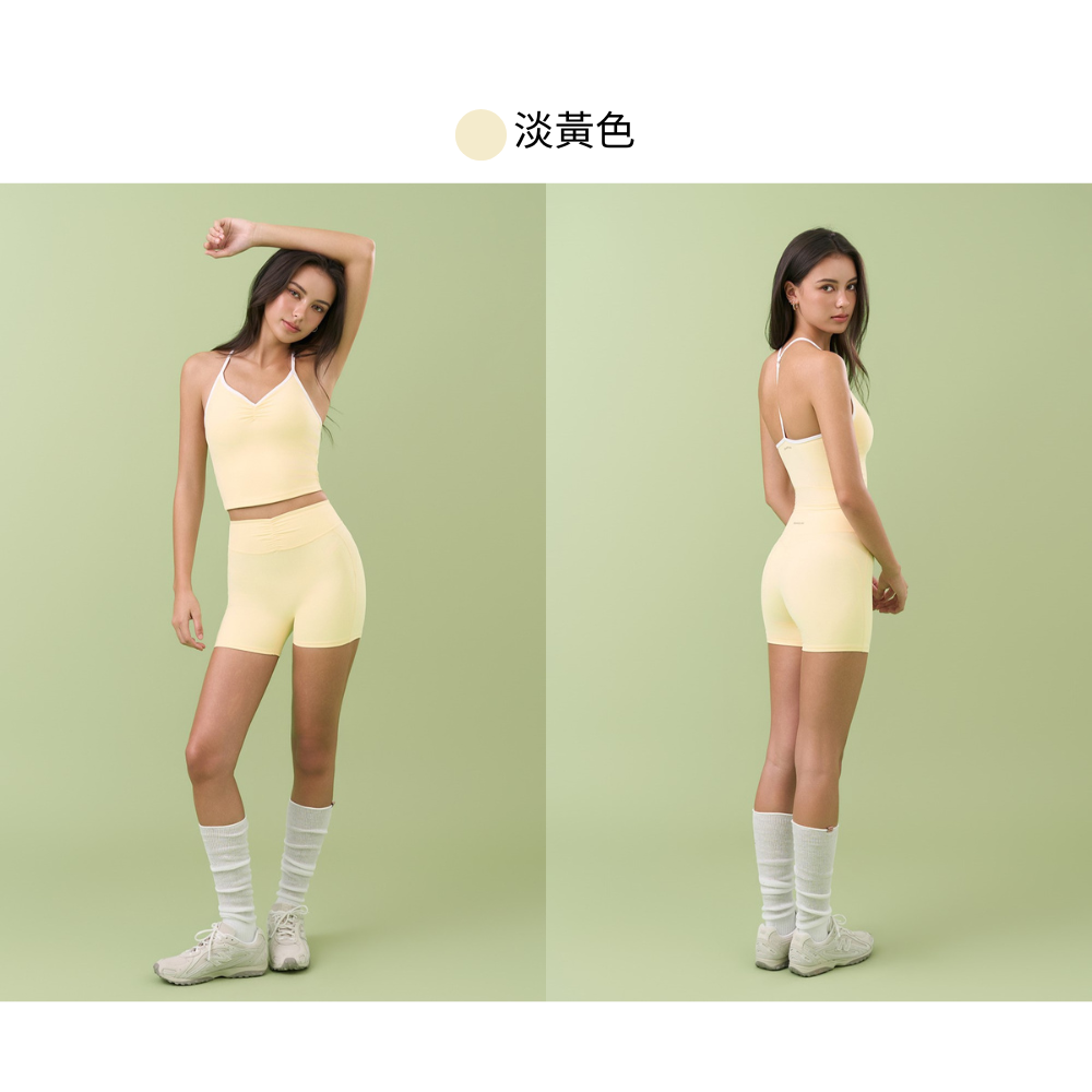 淡黃