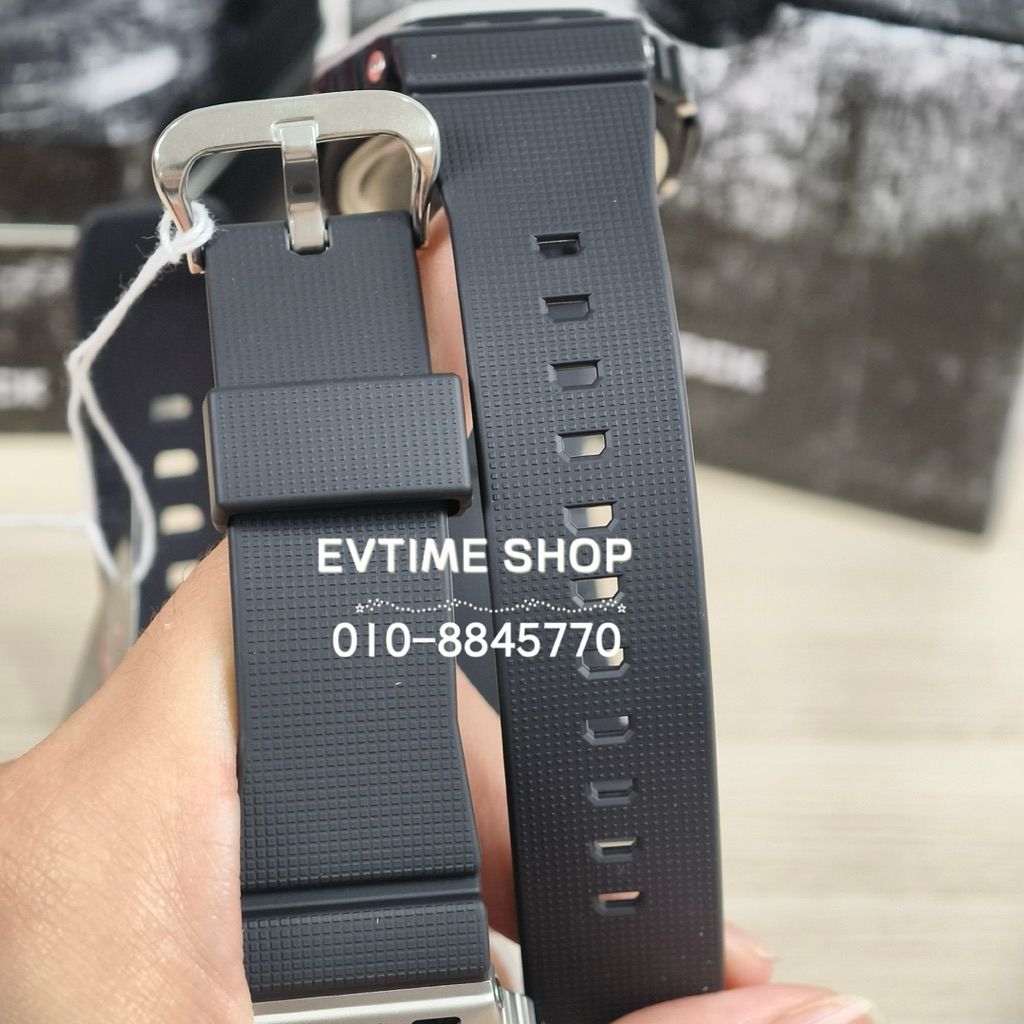 my-11134207-820l6-mme1et4onx8h37