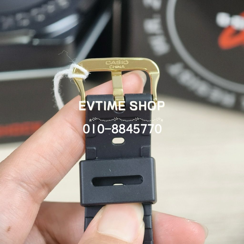 my-11134207-820lf-mmrg3e15j4sg04