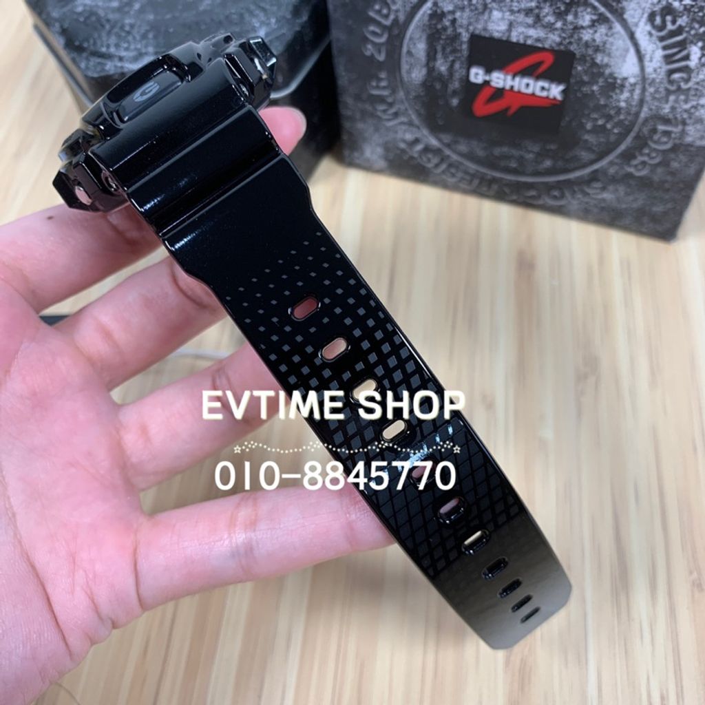 my-11134207-7qula-lk19jg6k3zfec7