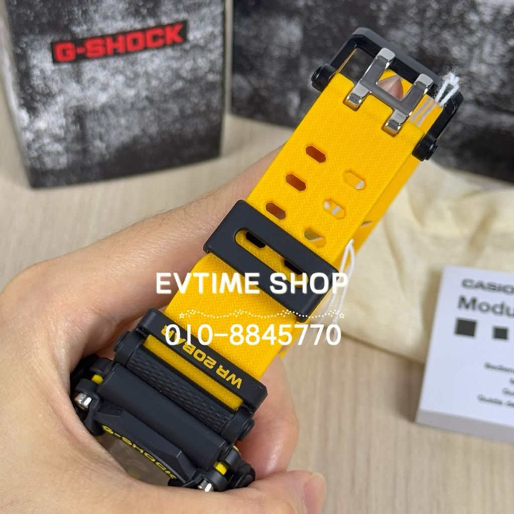 my-11134207-7rasm-m3ix0d2ewi9q8d