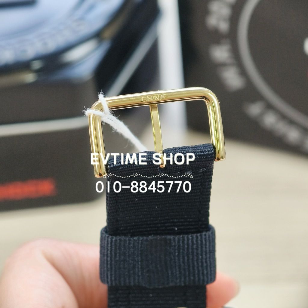 my-11134207-820l9-mra7a6bkq134de