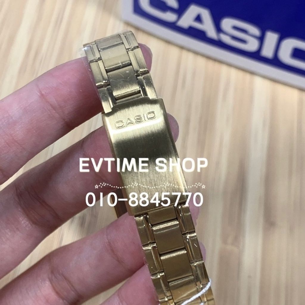 sg-11134201-22110-em88h18xxqjv44