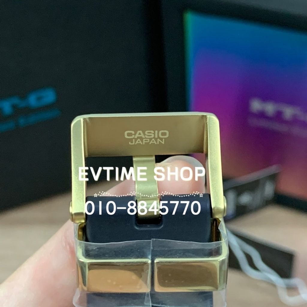 sg-11134201-22100-avj16bpfokivd3
