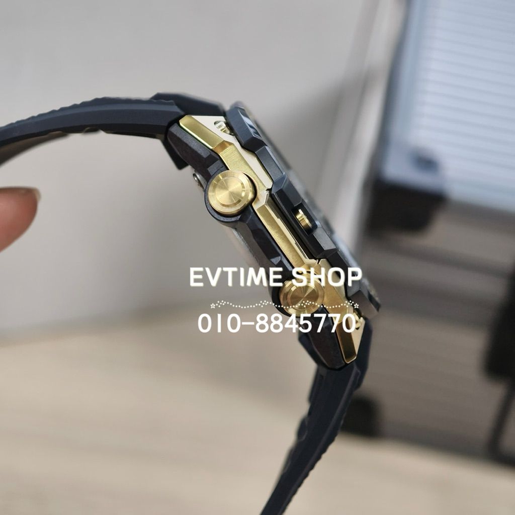 my-11134207-820lc-mgqd8ima4y6i41