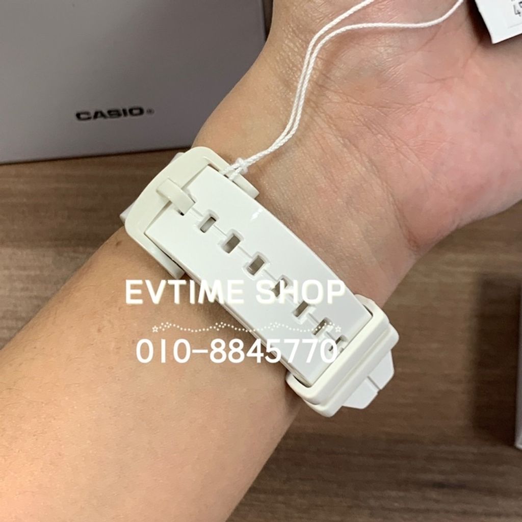 sg-11134201-22100-1c1ufyq215iv31